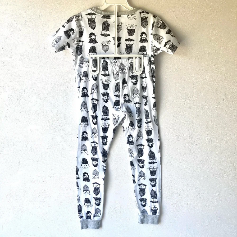 Carters carter’s short